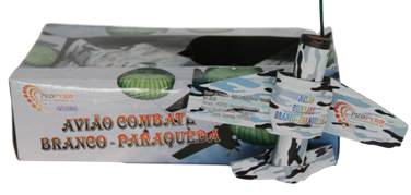 AVIÃO DE COMBATE BRANCO